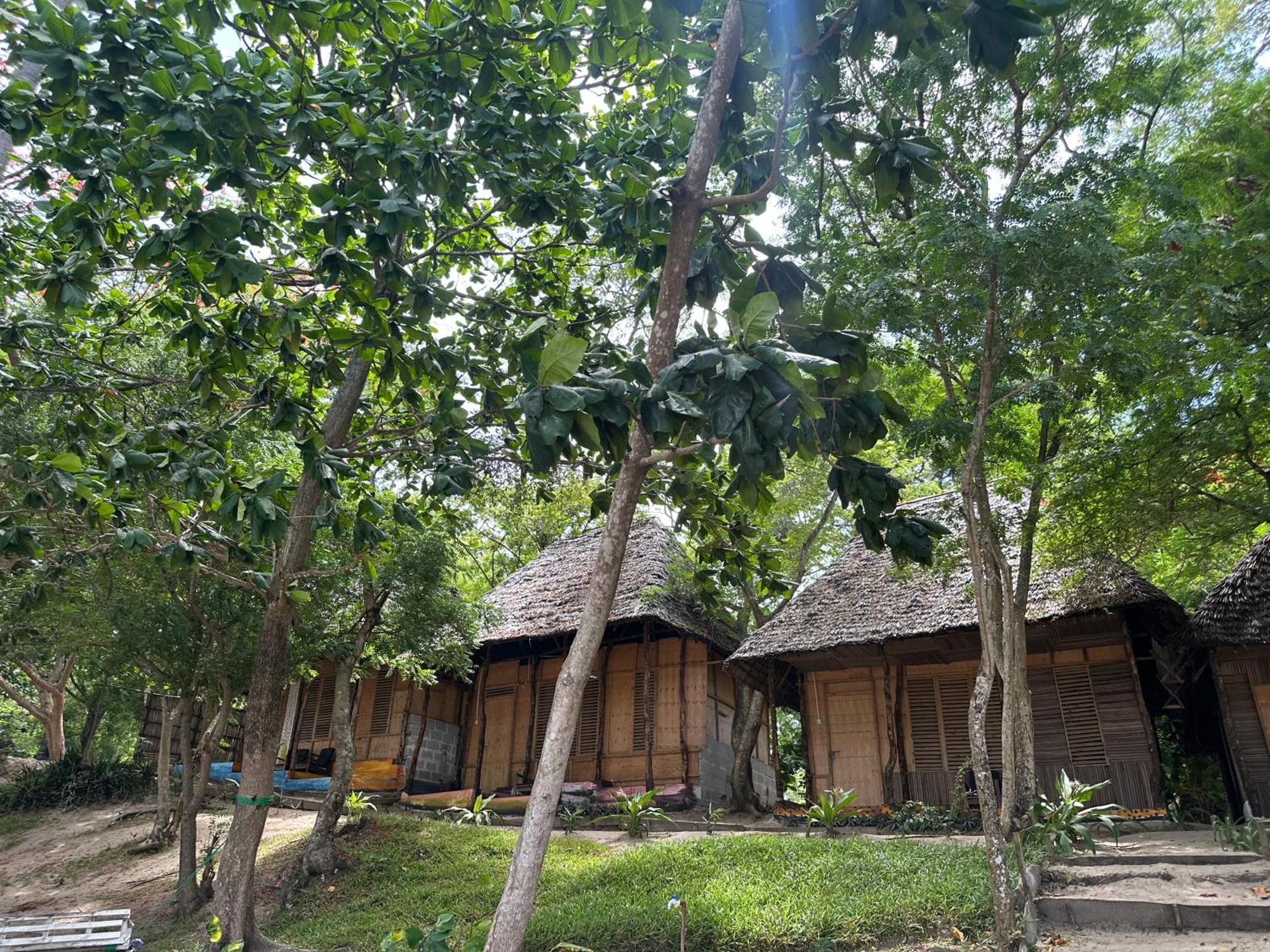 Maweni Beach Bungalows Kilindoni Kültér fotó