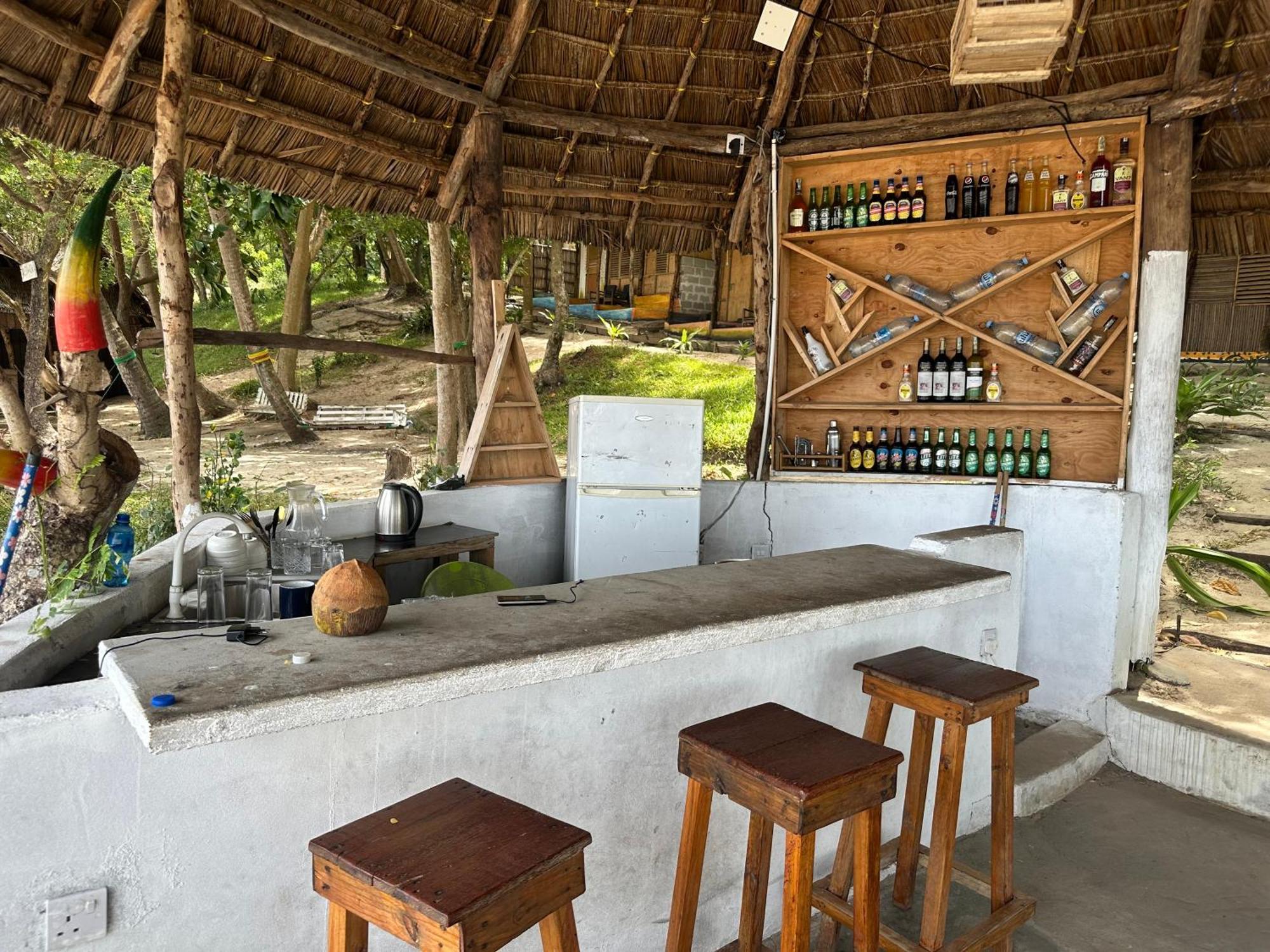 Maweni Beach Bungalows Kilindoni Kültér fotó