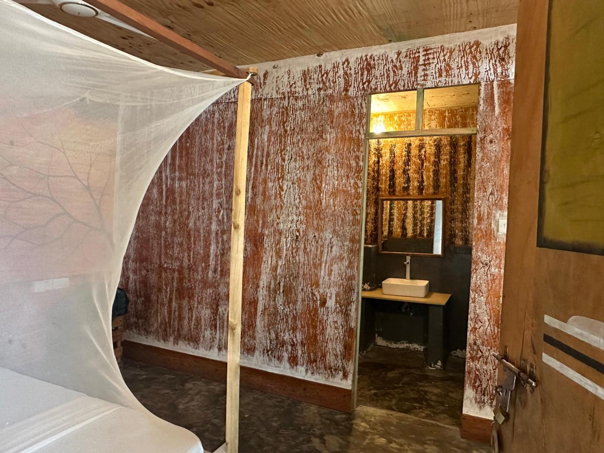Maweni Beach Bungalows Kilindoni Kültér fotó