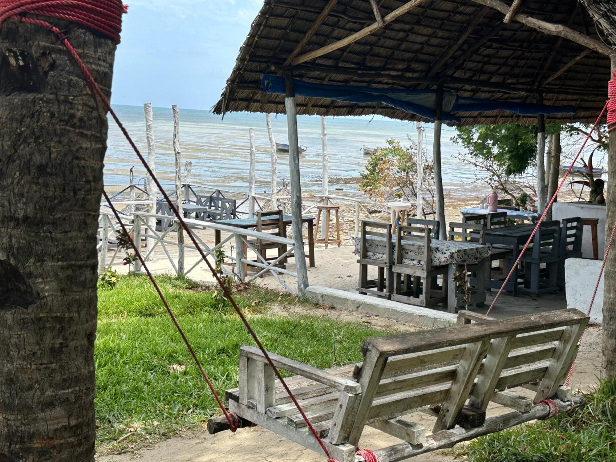 Maweni Beach Bungalows Kilindoni Kültér fotó